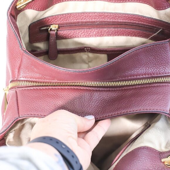 Michael Kors triple compartment deep burgundy leather multi-pocket/zip purse - Picture 6 of 16